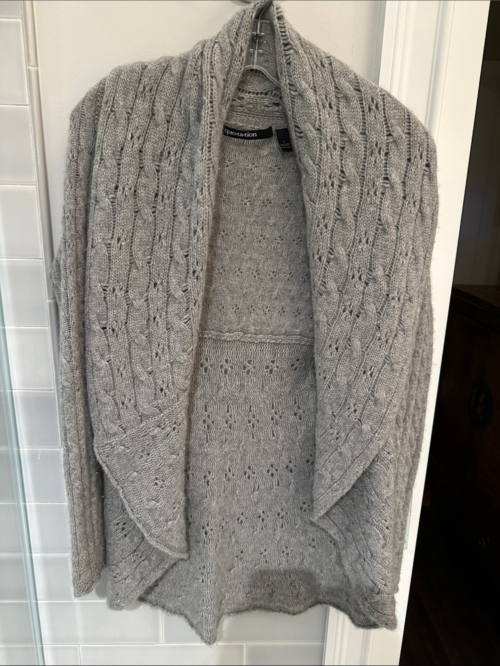 Quo-ta-tion cashmere super soft Gray Cable-Knit Open Cardigan